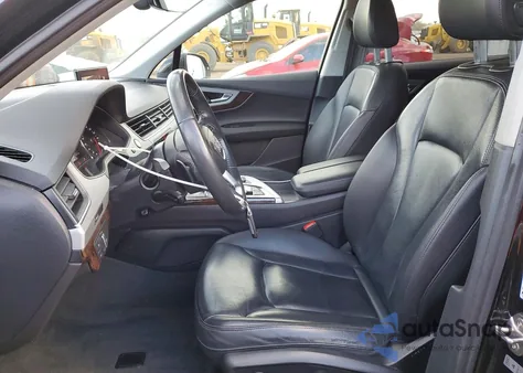 2019 Audi Q7 Premium z USA, uszkodzony, nr VIN WA1AHAF73KD036097